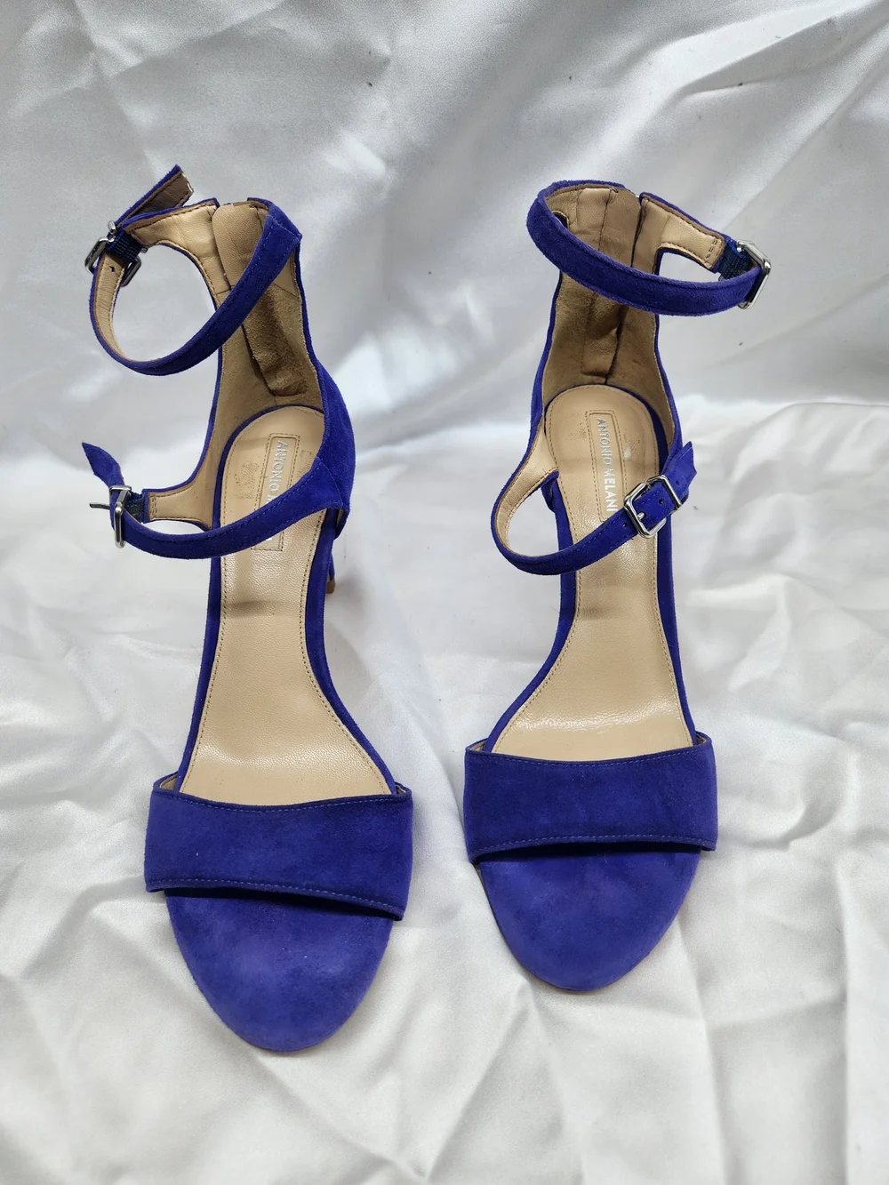 ANTONIO MELANI chic royal